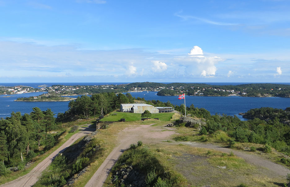 Kanonbunker ved Marine Kystbatteri Vara i Norge, som den ser ud i dag